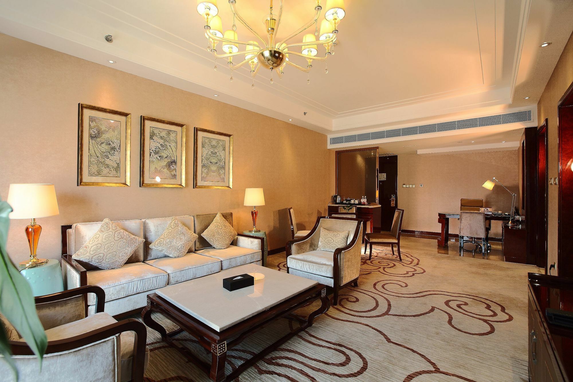 Embassador International Hotel Xi'an  Exterior photo
